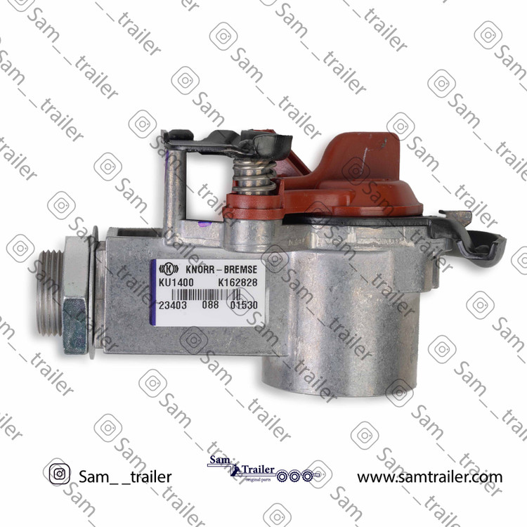 کفگرد قرمز کنور